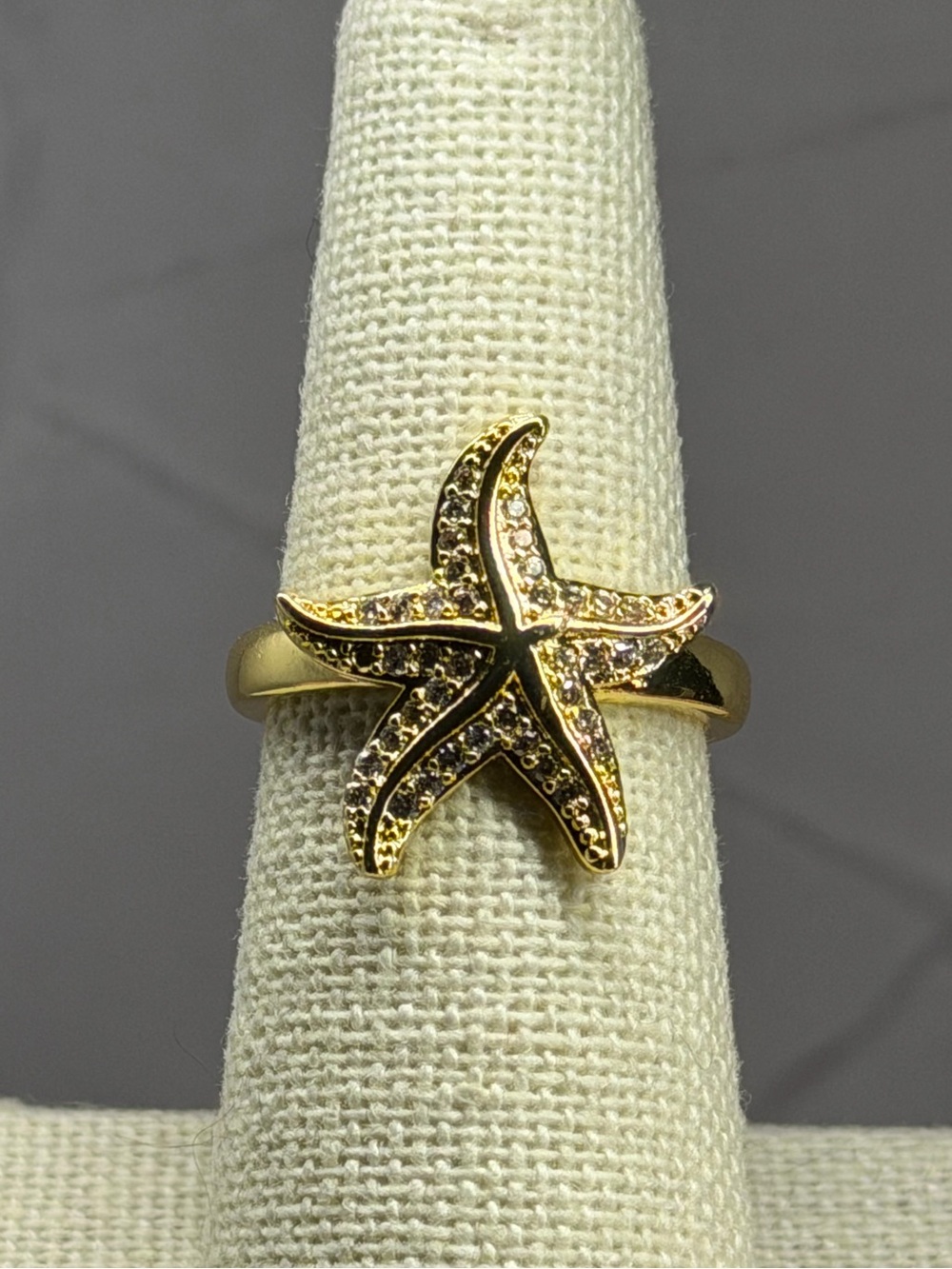Adjustable 18K Gold-Plated Starfish Ring with CZ Cubic Zirconia NEW
